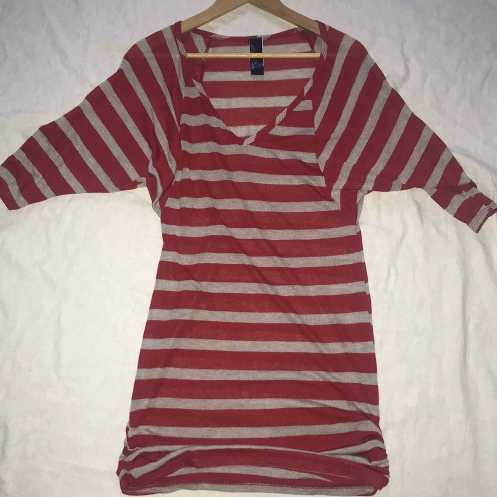 Red and gray thin sweater dress